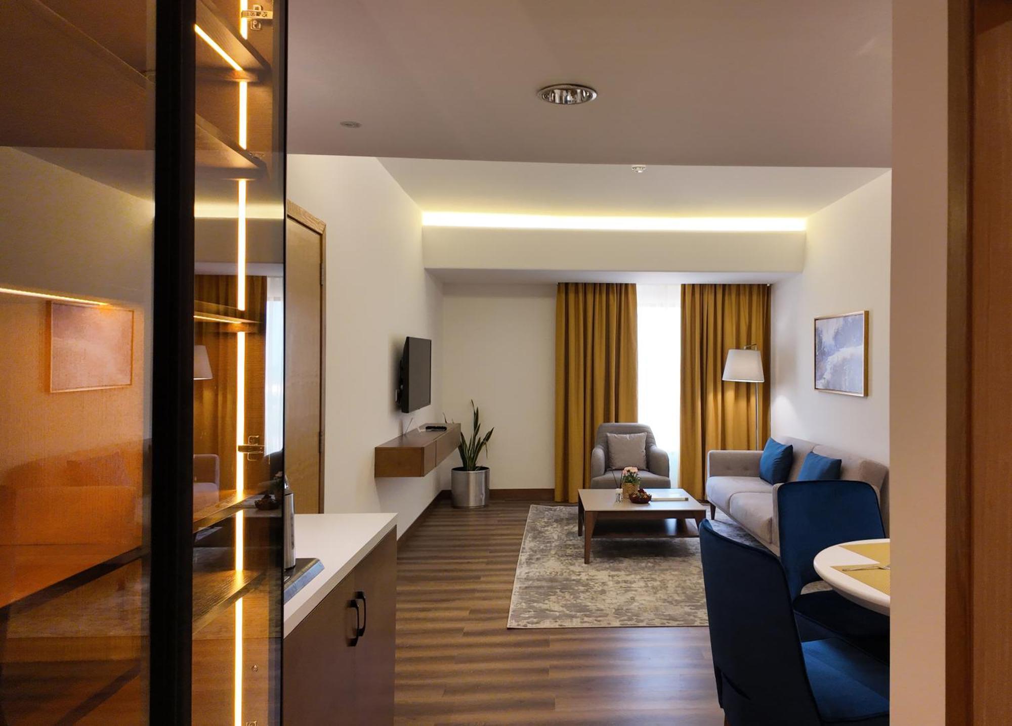 Golden Tulip