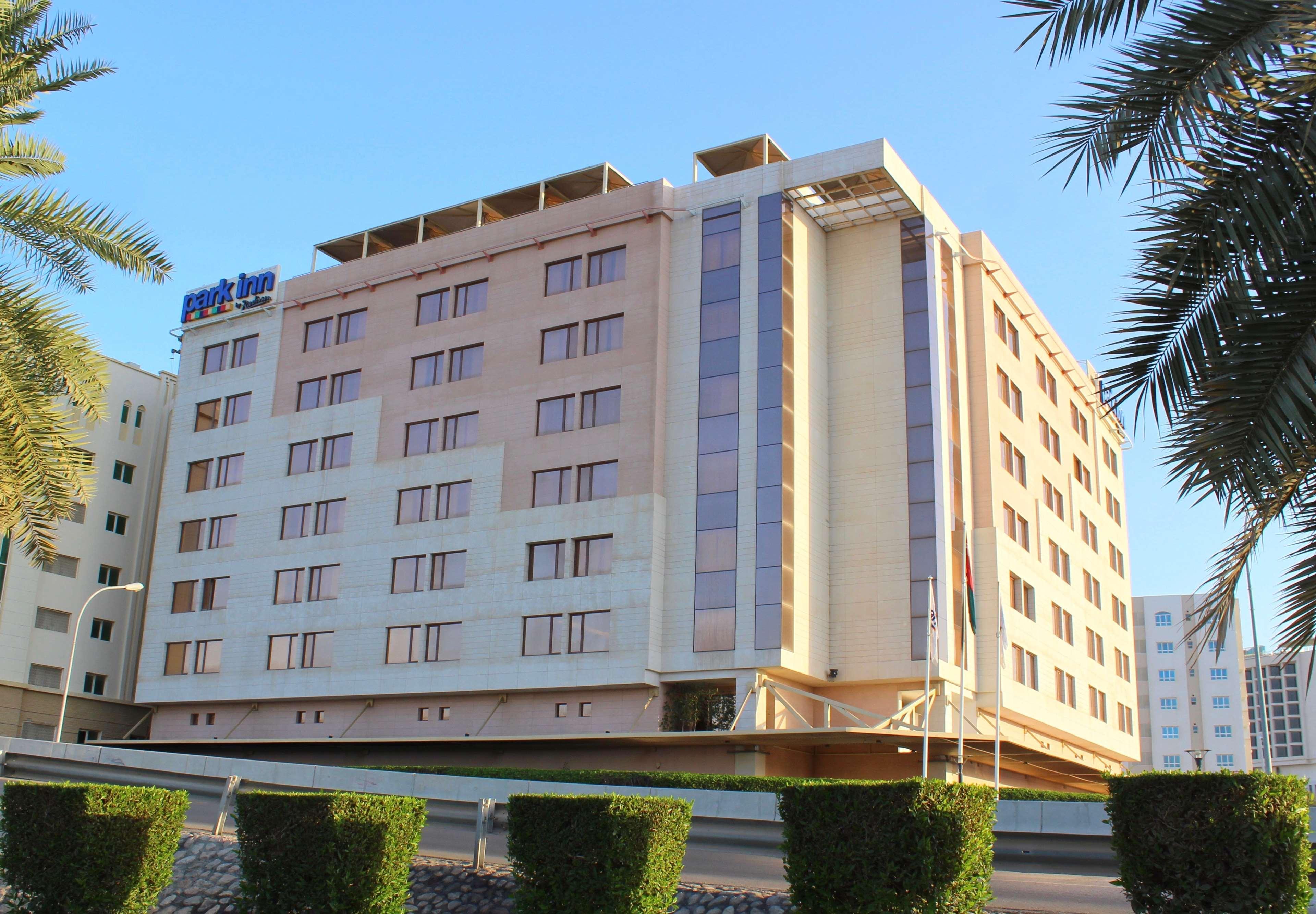 Golden Tulip Hotel 4*