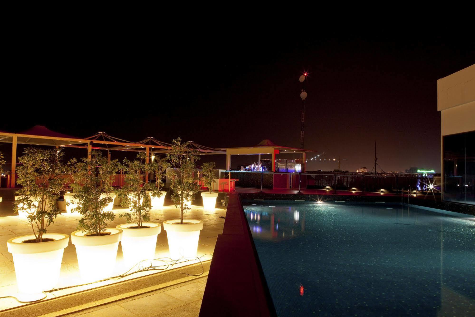 Golden Tulip Muscat